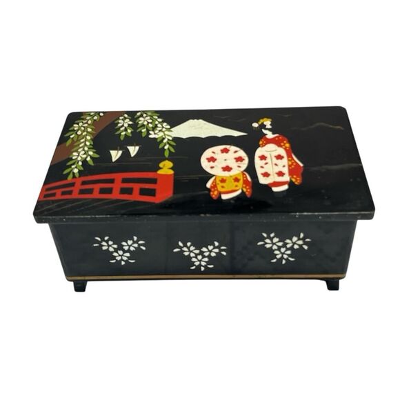 Vintage Japanese Black Lacquer Hand Painted Music Jewelry Box With Mirror Plays - Picture 1 of 7